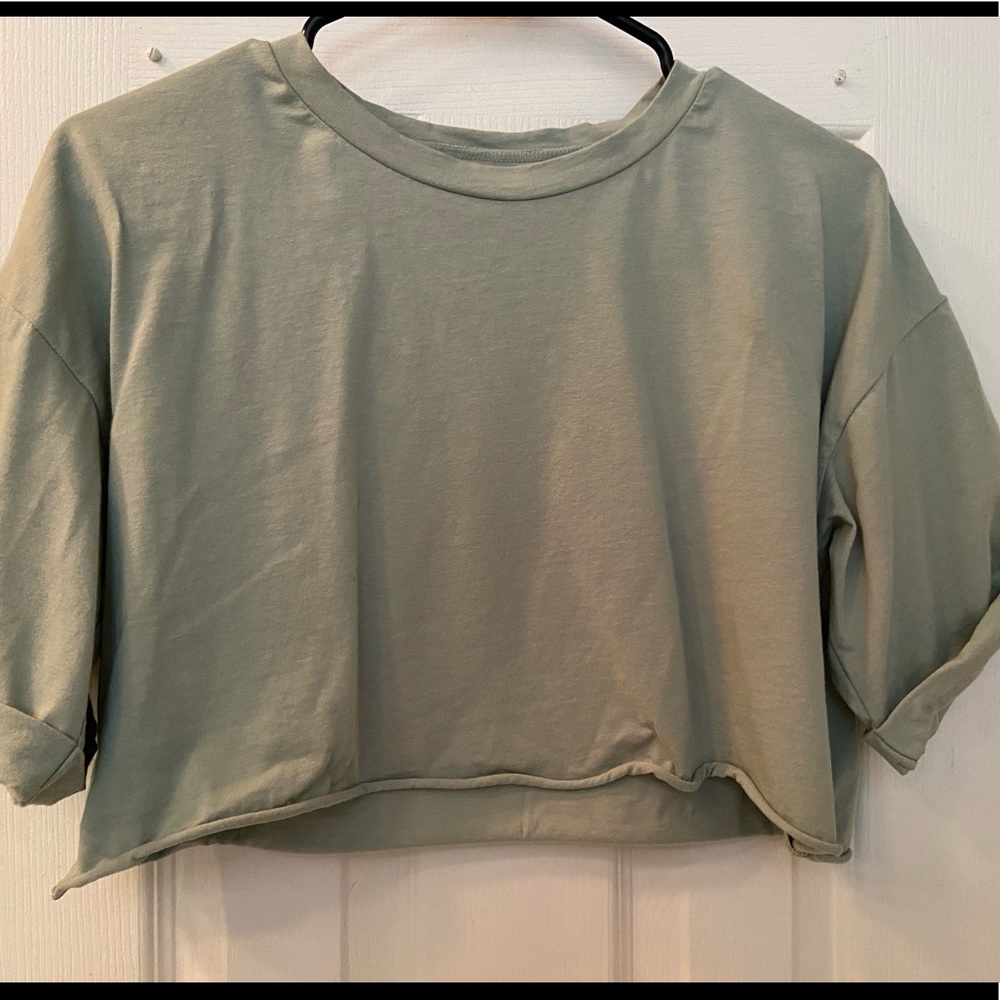 Balance Athletica Muse Tee. Light green color; size small. Oversized!